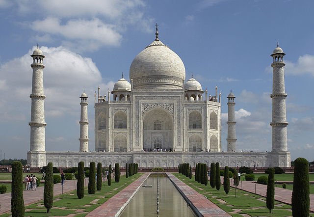 Taj Mahal - Indian city of Agra